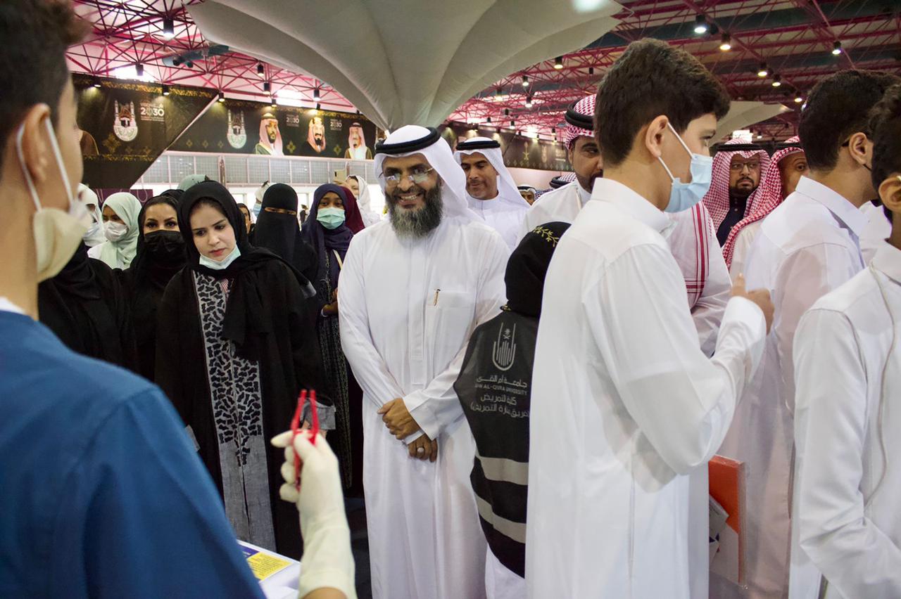 جامعة أمِّ القُرى تقيم المعرض العلمي للتَّمريض والقبالة 2022